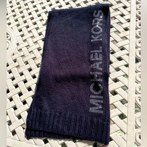 Michael Kors knit scarf
